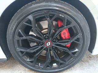 Renault Megane 2019 RS 4 CUP CHASSIS-thumb-10