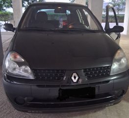 Renault Clio 2003