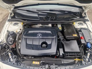 Mercedes-Benz A 160 2015 AMG-LINE-thumb-12
