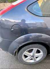 Ford Focus 2007 GHIA-thumb-10