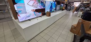 Πωλούνται Ράφια, Γόνδολες, Ειδικές Κατασκευές