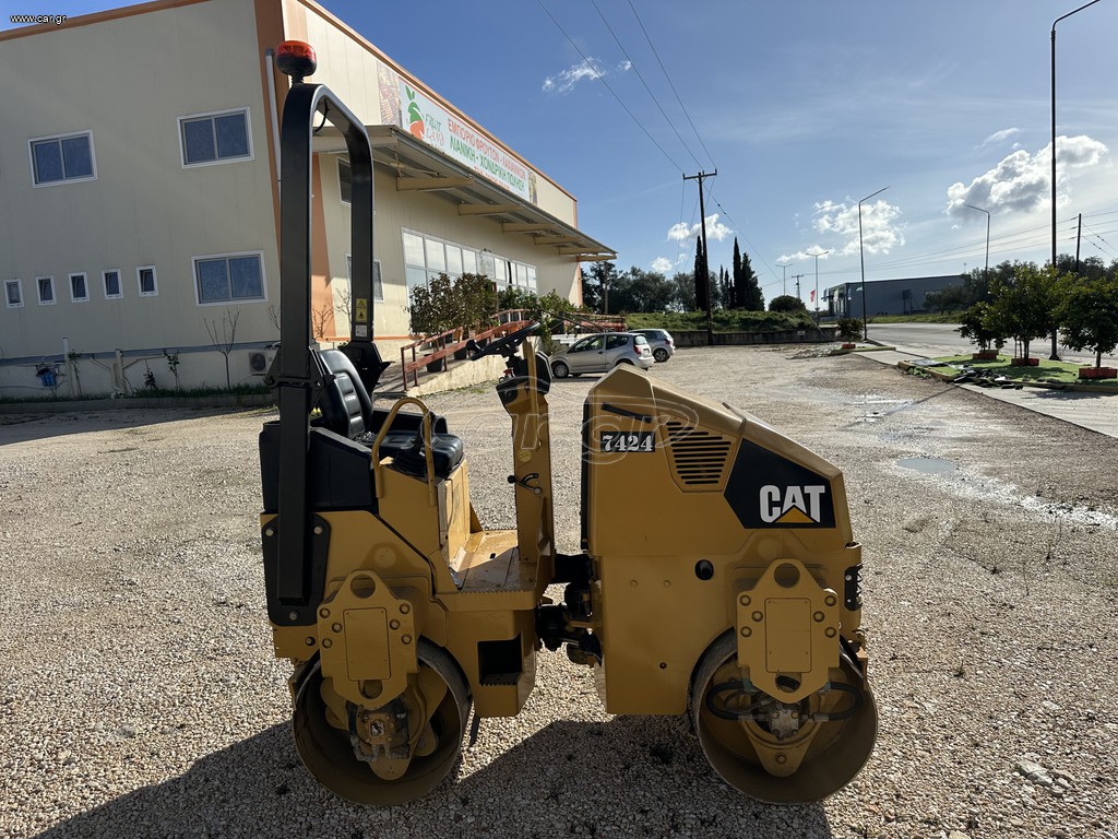 Οδοστρωτήρες CAT 2008 7424