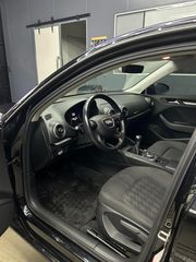 Audi A3 2016-thumb-8