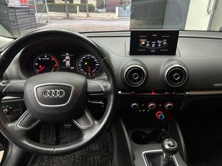 Audi A3 2016-thumb-6