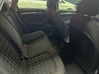 Audi A3 2016-thumb-14
