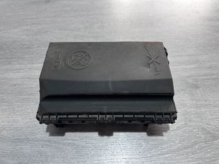 Ασφαλειοθηκη Opel Astra J GTC A20DTH C11000139