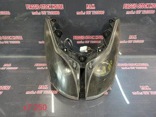 ΦΑΝΑΡΙ ΕΜΠΡΟΣ PIAGGIO X7 125-300 ΣΕ ΑΡΙΣΤΗ ΚΑΤΑΣΤΑΣΗ!!PIAGGIO STOCK HOUSE!! ΝΟ.1 ΣΕ ΟΛΗ ΤΗΝ ΕΛΛΑΔΑ!!