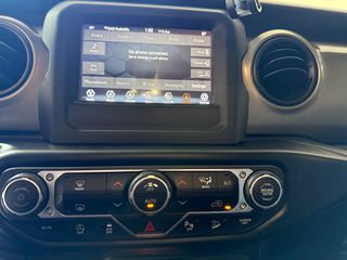 Jeep Wrangler 2019 UNLIMITED / SPORT / CRS MOTORS-thumb-21
