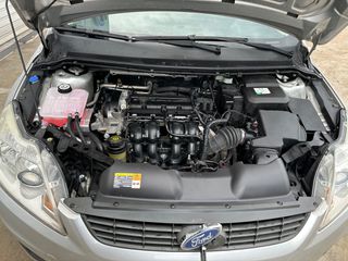Ford Focus 2008 1.6 GHIA FACELIFT-thumb-12