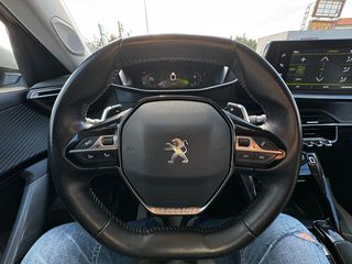 Peugeot 2008 2020 1.5 BlueHDi 131hp Allure EAT8 Automatic-thumb-31