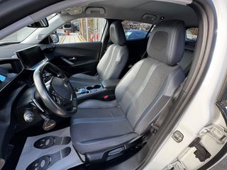 Peugeot 2008 2020 1.5 BlueHDi 131hp Allure EAT8 Automatic-thumb-19