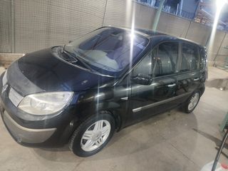 Renault Grand Scenic 2006 LONG-thumb-3