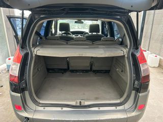 Renault Grand Scenic 2006 LONG-thumb-8