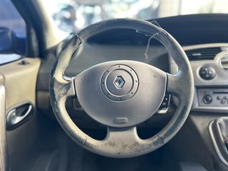 Renault Grand Scenic 2006 LONG-thumb-12
