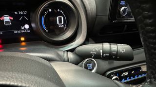 Toyota Yaris 2024 1500cc STYLE EΛΛΗΝΙΚΟ ΜΕ ΕΡΓΟΣΤΑΣΙΑΚΗ ΕΓΓΥΗΣΗ-thumb-32