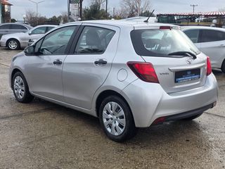 Toyota Yaris 2015 1.4 D-4D-thumb-3