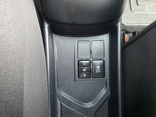 Toyota Yaris 2015 1.4 D-4D-thumb-11