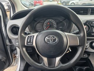 Toyota Yaris 2015 1.4 D-4D-thumb-14