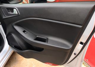 Hyundai i 20 2016 ΔΕΣΜΕΥΤΗΚΕ*1.1CRDi*LED*EURO6*16ΑΡΕς!-thumb-16