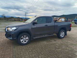 Toyota Hilux 2020 Μιάμιση καμπίνα 4×4-thumb-1