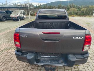 Toyota Hilux 2020 Μιάμιση καμπίνα 4×4-thumb-10