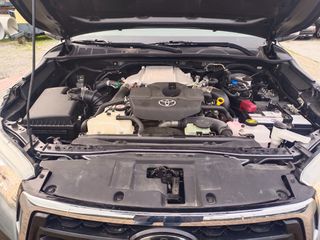 Toyota Hilux 2020 Μιάμιση καμπίνα 4×4-thumb-27