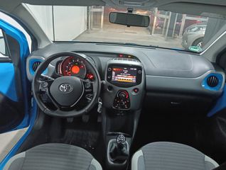 Toyota Aygo 2019 1.0 X-PLAY TOUCH X-SHIFT-thumb-20