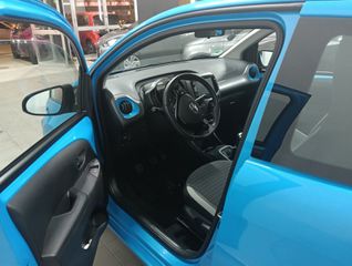 Toyota Aygo 2019 1.0 X-PLAY TOUCH X-SHIFT-thumb-30