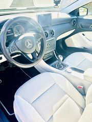 Mercedes-Benz GLA 180 2016