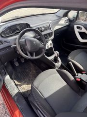 Peugeot 208 2018-thumb-12
