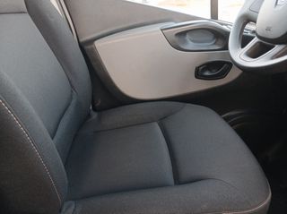 Κλούβα Renault 2019 Trafik. Με ράφια .Σαν καινούριο-thumb-27