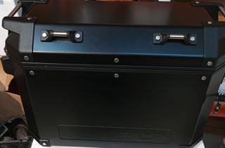 ΠΛΑΙΝΕΣ ΒΑΛΙΤΣΕΣ OEM ΑΛΟΥΜΙΝΙΟΥ ΜΑΥΡΕΣ  TRIUMPH TIGER 1200