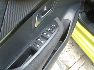Peugeot 208 2025 *1.2 100HP STYLE NEW MODEL*-thumb-10