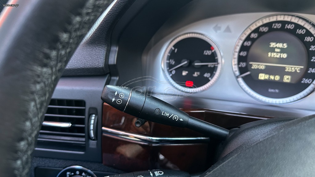 Mercedes-Benz GLK 300 thumbnail 39