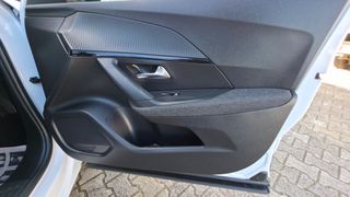 Peugeot 2008 2025 1.2 PURETECH 102 STYLE-thumb-27