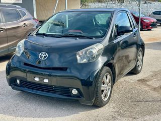 Toyota iQ 2011-thumb-3