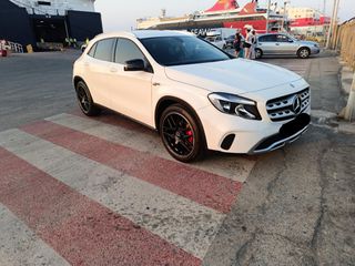 Mercedes-Benz GLA 180 2017