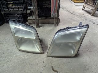 Ford Tourneo Connect 2002 φανάρια