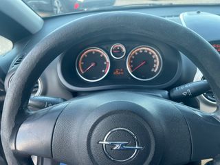Opel Corsa 2007 1,3 DIESEL KLIMA-thumb-14