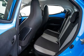 Toyota Aygo 2016-thumb-12