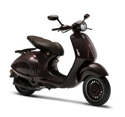 Vespa 946 2026 HORSE-thumb-1