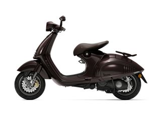 Vespa 946 2026 HORSE-thumb-5