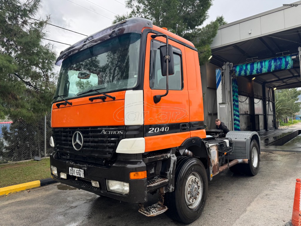Mercedes-Benz 2001 2040 actros 4X4