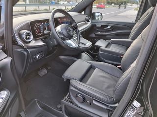 Mercedes-Benz V 300 2024 Avantgarde EXTRA LONG.-thumb-10