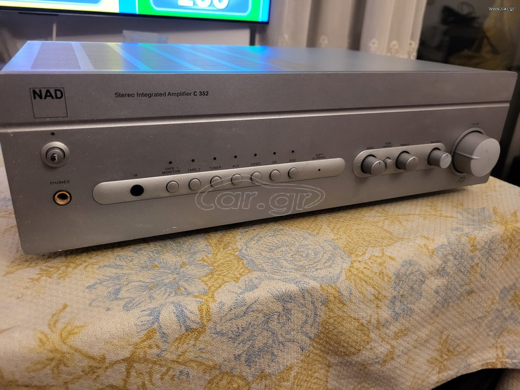 NAD C352