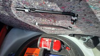 Suzuki Swift 2016 SWIFT_1.3_-thumb-32