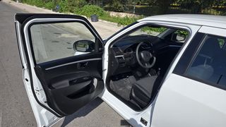 Suzuki Swift 2016 SWIFT_1.3_-thumb-9