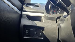 Suzuki Swift 2016 SWIFT_1.3_-thumb-13