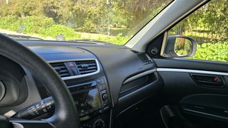 Suzuki Swift 2016 SWIFT_1.3_-thumb-17
