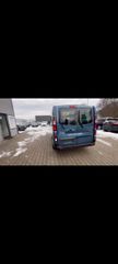 Renault 2019 traffic-thumb-1